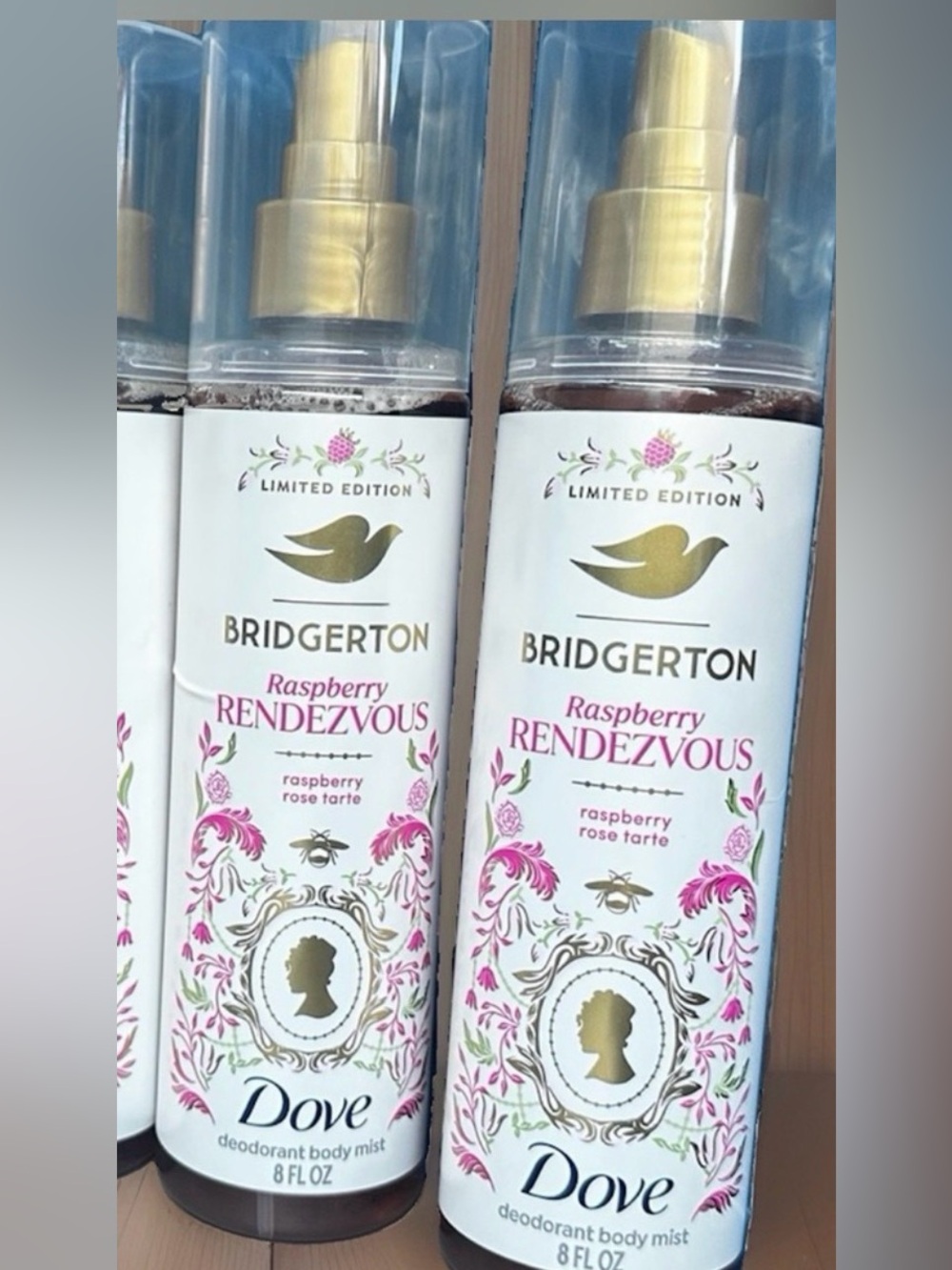 Bridgerton Raspberry Rendezvous Deodorant Body Mist - Pink lot/2